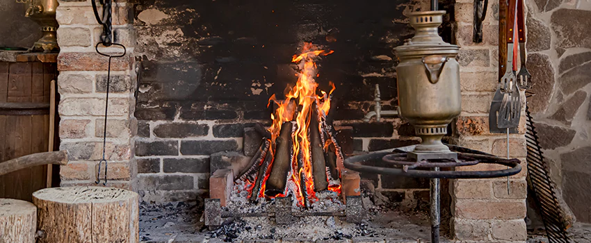 Traditional Fireplace Design Refurbishment Costs in Vaudreuil Dorion, Quebec
