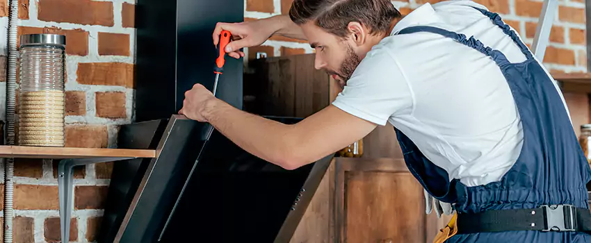 Old Rusted Metal Fireplace Repair And Replacement in Vaudreuil Dorion, QC